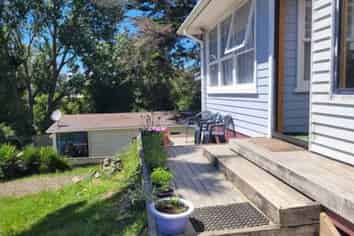 48/A Williams Crescent , Otara