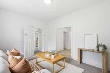 41c Olliviers Road, Phillipstown