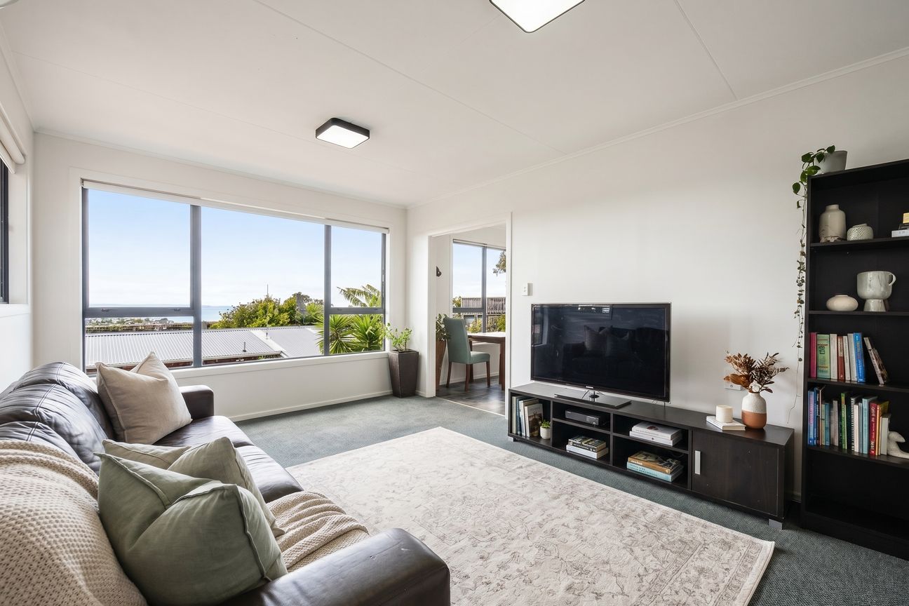 URGENT SALE - Vista 4