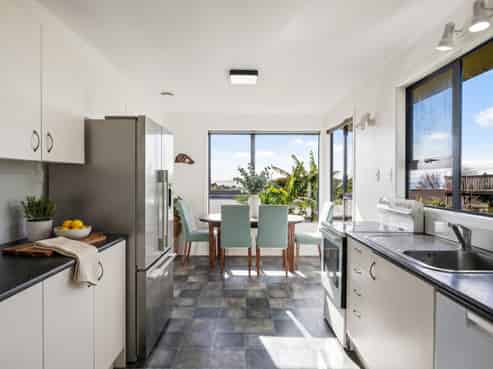 454A Whangaparaoa Road, Stanmore Bay