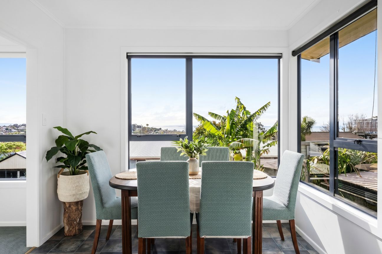 URGENT SALE - Vista 3