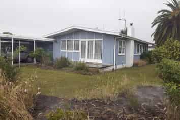 6 Montgomery Street, Feilding