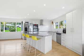 2 Northvale Place, Pukekohe