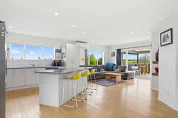 2 Northvale Place, Pukekohe