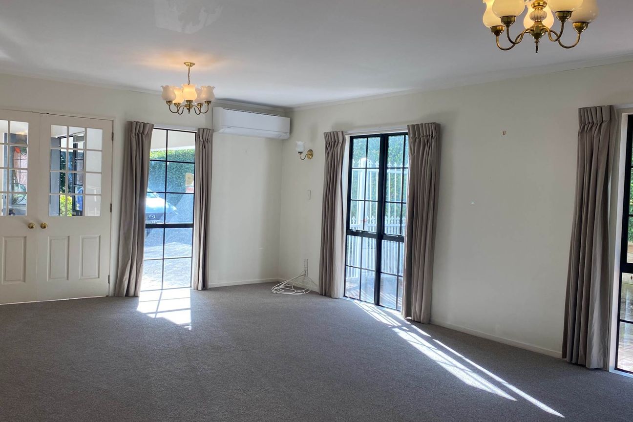 A Stones Throw From Madillis Farm - Aanzicht 3