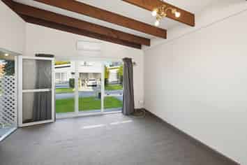7/51A Avenue Road, Greenmeadows