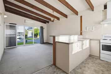 7/51A Avenue Road, Greenmeadows