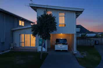 7/51A Avenue Road, Greenmeadows