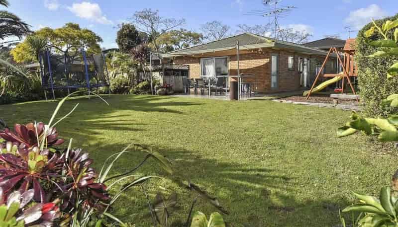 1 Marbella Drive, Massey