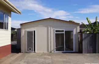 303 Roscommon road, Clendon Park