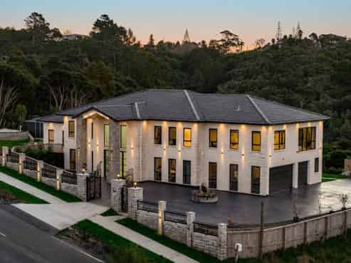 83 Griggs Road, Whitford