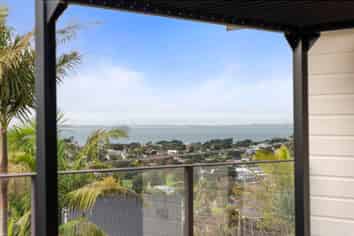 6 Layton Road, Manly