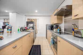 111/8 Ronayne Street, Auckland Central