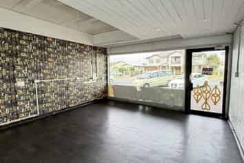 Affordable Papatoetoe Retail
