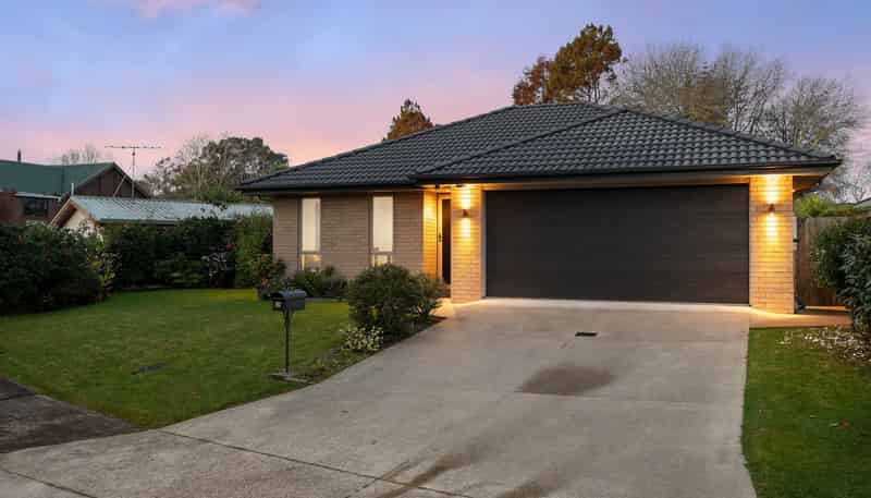 2A Lochview, Pukekohe