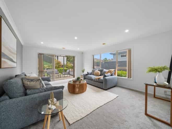 50 Te Puia Drive, Aotea