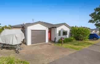 53 Cape Cod Drive, Gulf Harbour