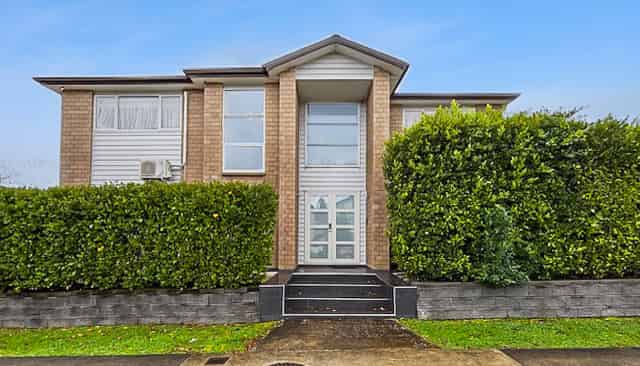 20 Moville Drive, Flat Bush