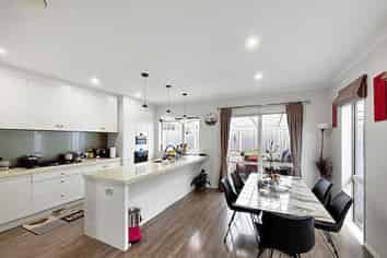 20 Moville Drive, Flat Bush