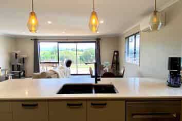 3 Carriage Close, Omokoroa