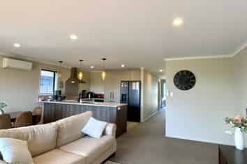 3 Carriage Close, Omokoroa