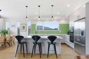 20 Sunline Avenue, LINCOLN
