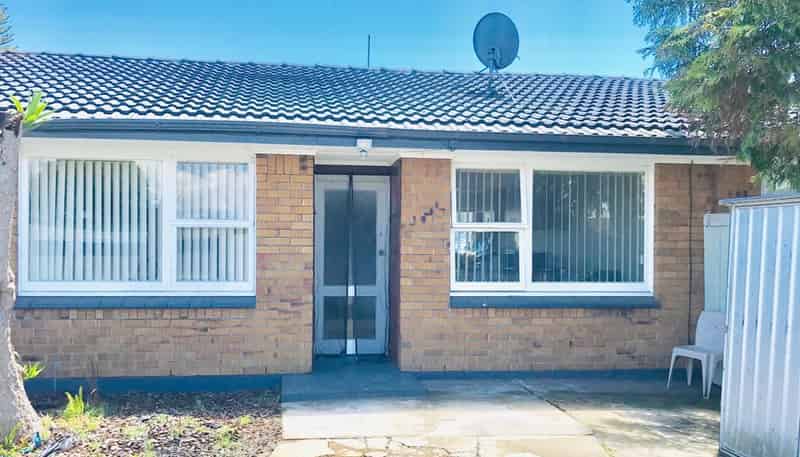 2/13A Vine Street, Mangere