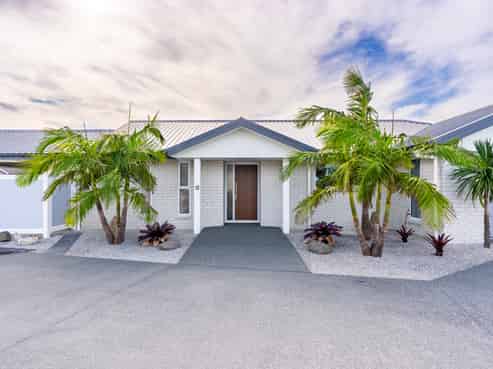 12 Waitemata Drive, One Tree Point