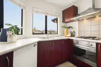 102C Clyde Street, Hamilton East