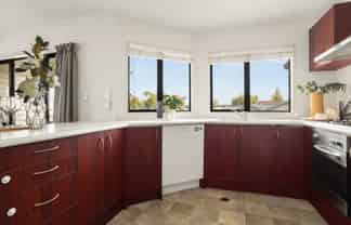 102C Clyde Street, Hamilton East