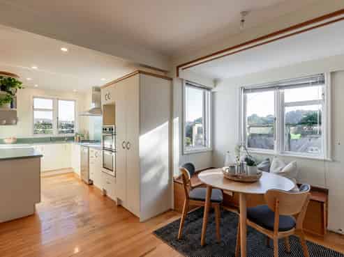 71 Nevay Road, Miramar