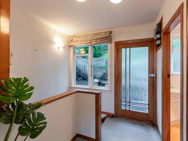 71 Nevay Road, Miramar