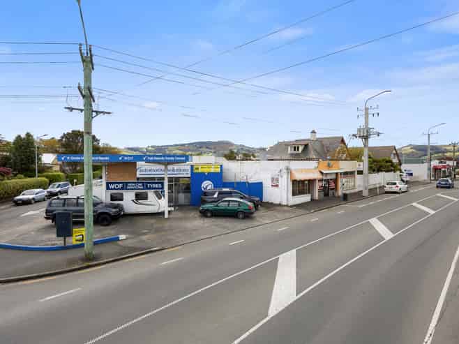 Prime Maori Hill Position - Multiple Options