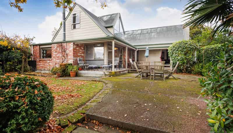570 Featherston Street, Roslyn