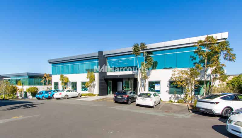 2I/3 Ceres Court, Rosedale