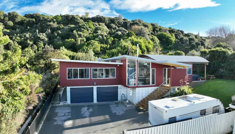56A Moana Road, Okitu