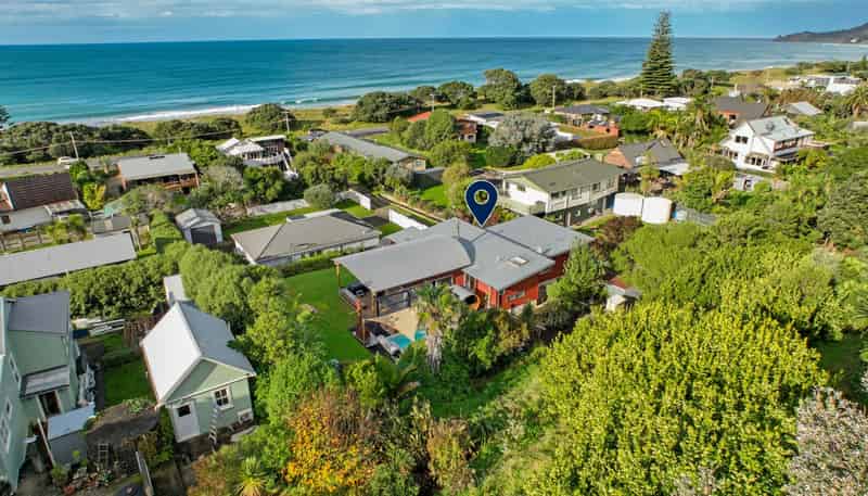 56A Moana Road, Okitu