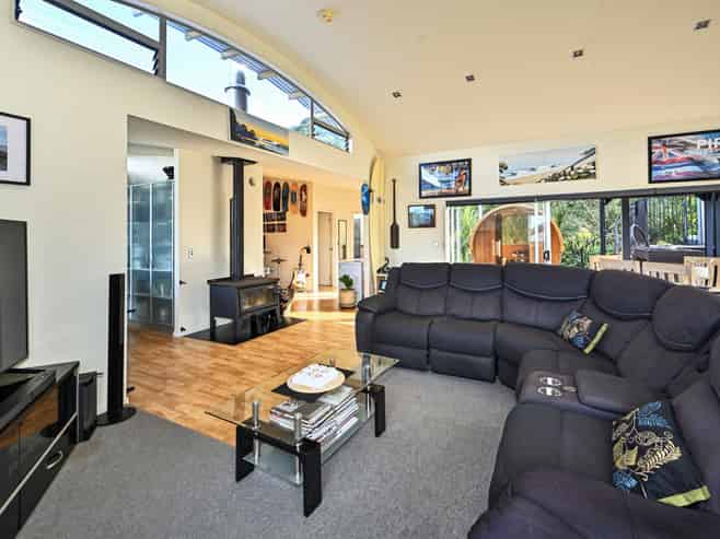 56A Moana Road, Okitu
