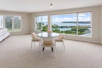 4/2 Crescent Road, Parnell