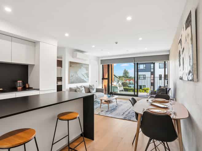 302/2 Miller Street, Point Chevalier