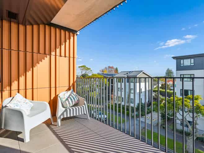 302/2 Miller Street, Point Chevalier