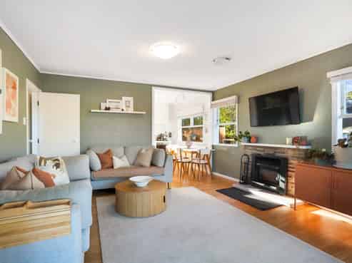 52 Taupo Street, Green Bay