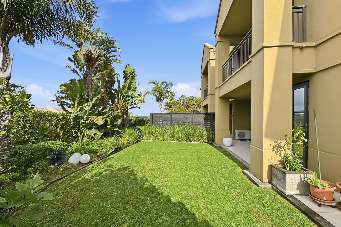 Ground Floor Sunny Spacious Garden Apartment – pohled 3