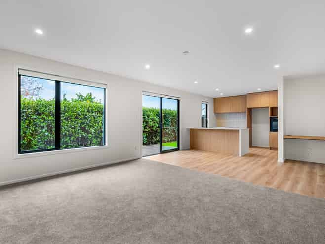 1/25 Boyce Crescent, Cambridge