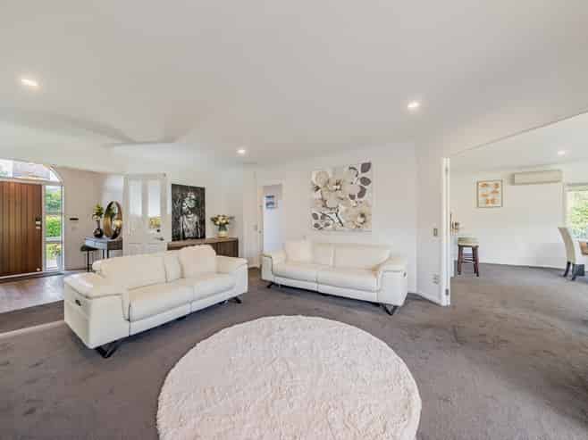 65 Mount Marua Way, Mount Marua