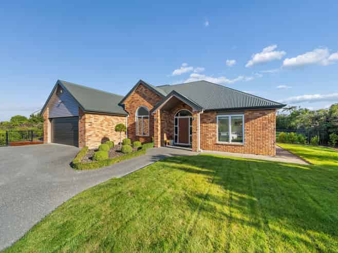 65 Mount Marua Way, Mount Marua