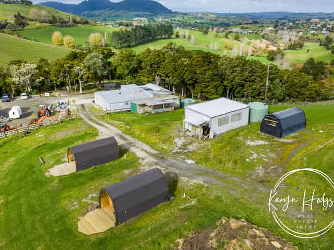 55 Puriri Glade, Maungaturoto