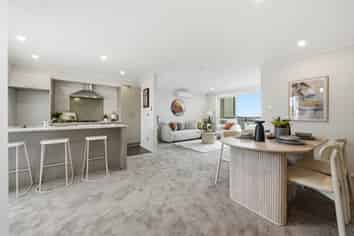 5 Panakenake Way, Flat Bush