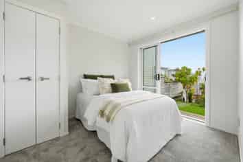 5 Panakenake Way, Flat Bush