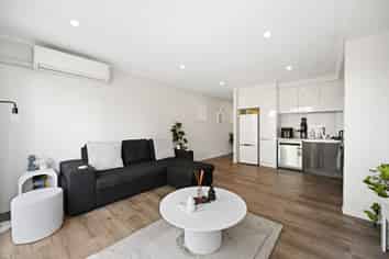 8 Jaspers Way, Rototuna